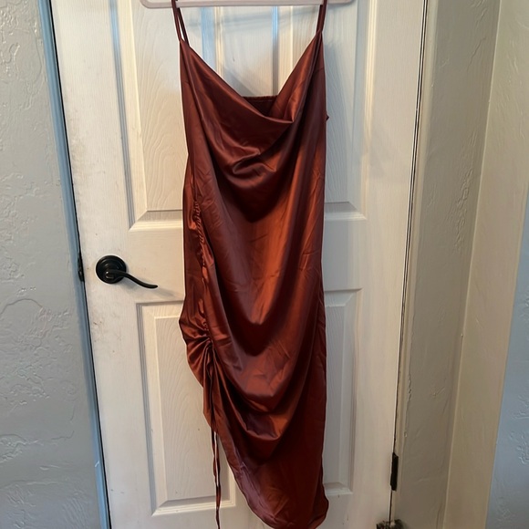 Asymmetrical, rust, silky dress - Picture 1 of 5